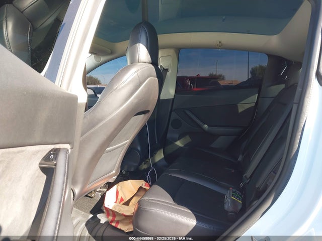 Продаж на аукціоні авто 2021 Tesla Model Y Long Range Dual Motor All-wheel Drive, vin: 5YJYGDEE7MF096016, номер лоту: 44458068