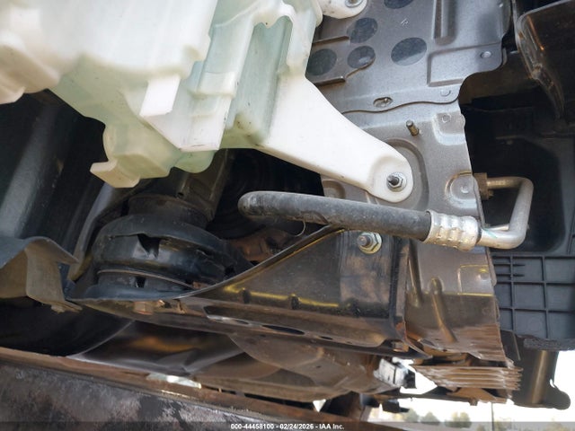 4T1BF1FK6HU269173 Toyota CAMRY LE
