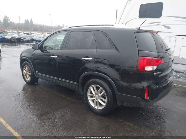 2014 KIA SORENTO 5XYKTCA61EG522884 Photo 2