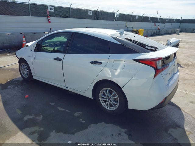 JTDKARFU9K3074782 Toyota Prius Le