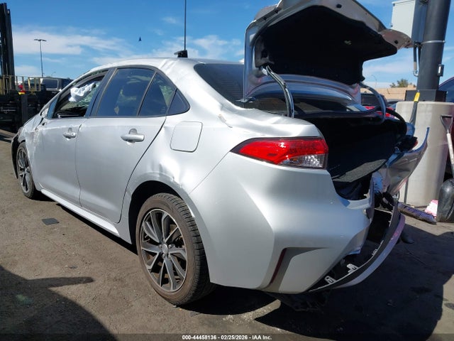 Toyota COROLLA LE 2021 JTDEPMAE2MJ129005 Image 3