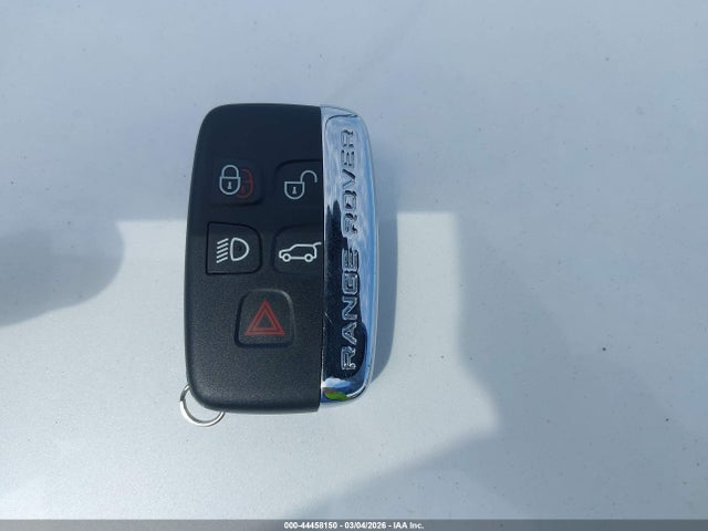Land Rover Range Rover 5.0l V8 Supercharged 2016 SALGS3EF9GA275306 Image 11