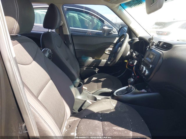KNDJN2A2XF7812133 KIA Soul