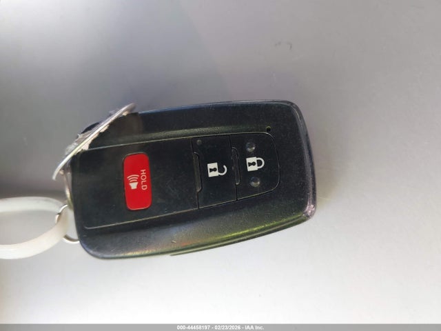 JTDKARFU4G3509103 Toyota Prius Three
