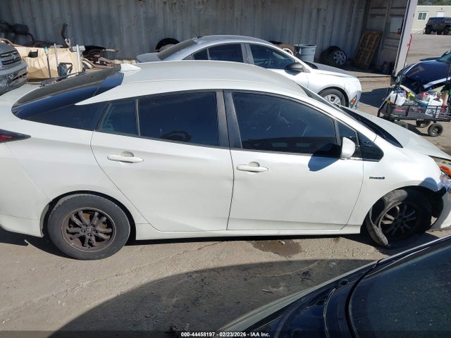 JTDKARFU4G3509103 Toyota Prius Three