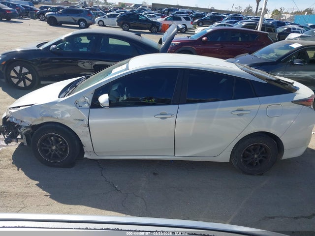 JTDKARFU4G3509103 Toyota Prius Three