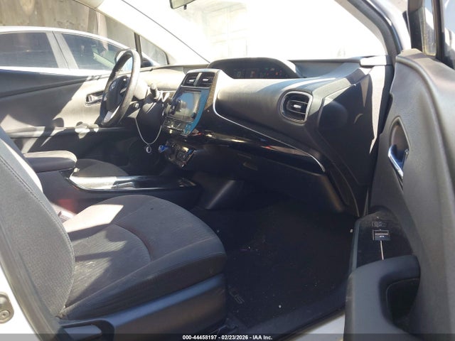 JTDKARFU4G3509103 Toyota Prius Three