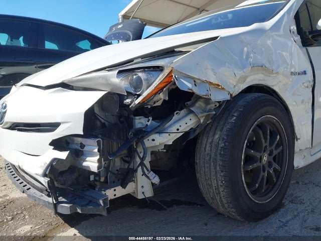 JTDKARFU4G3509103 Toyota Prius Three