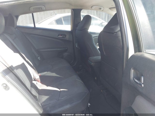 JTDKARFU4G3509103 Toyota Prius Three