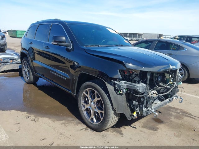 2018 JEEP GRAND CHEROKEE 1C4RJEBG4JC183527