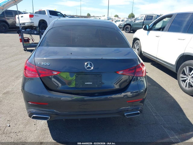 W1KAF4GB6PR102447 Mercedes-Benz C 300 Sedan