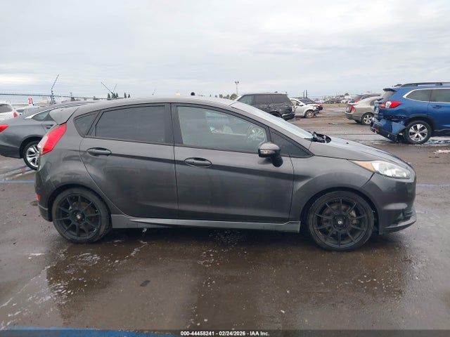 3FADP4GXXJM135272 Ford FIESTA ST