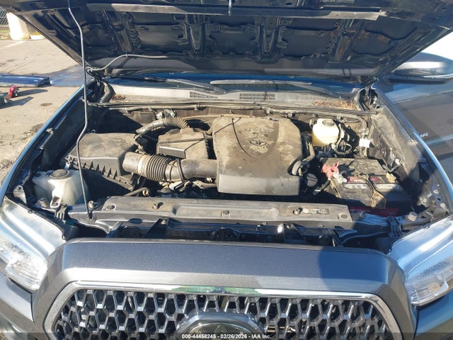 3TMCZ5AN0JM169640 Toyota Tacoma Trd Off Road