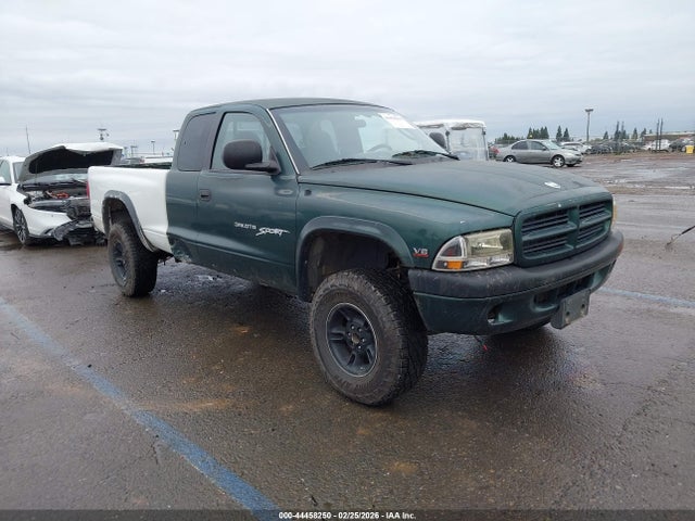 2000 DODGE DAKOTA 1B7GG22N4YS662405