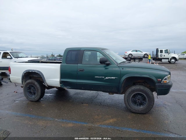 44458250 :رقم المزاد ، 1B7GG22N4YS662405 vin ، 2000 Dodge Dakota Slt/sport مزاد بيع