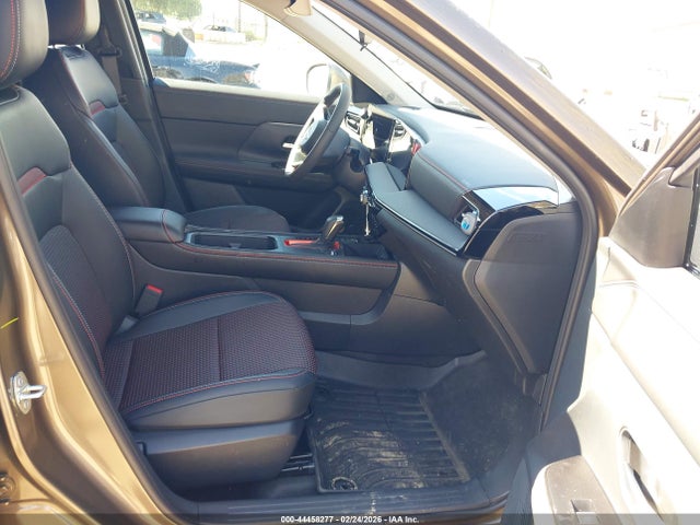 3N8AP6DA6SL421169 Nissan Kicks Sr Fwd