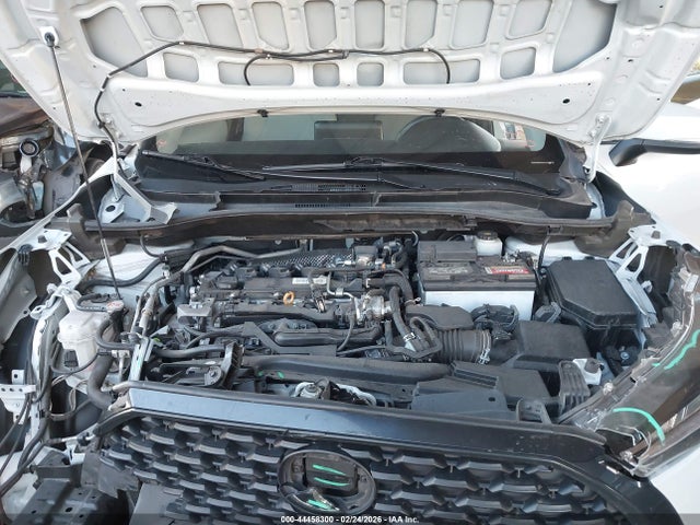 7MUBAABG5NV005520 Toyota Corolla Cross Le