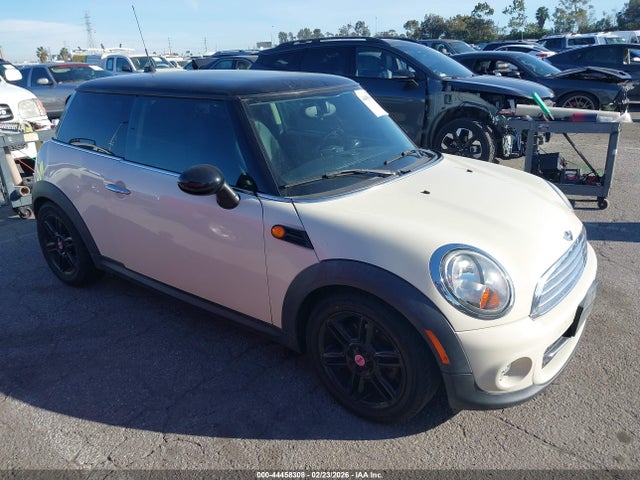 2013 MINI HARDTOP WMWSU3C51DT686895 Photo 0