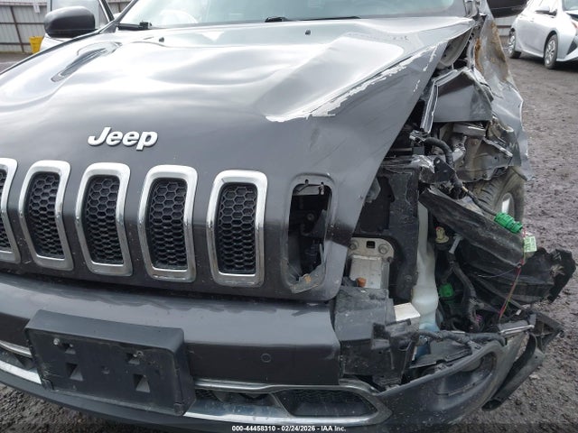 1C4PJMDS3GW203826 Jeep Cherokee Limited