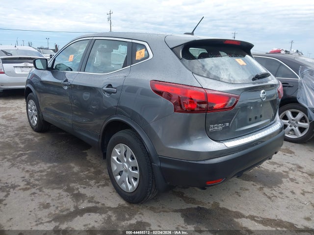 JN1BJ1CP0KW522098 Nissan Rogue Sport S
