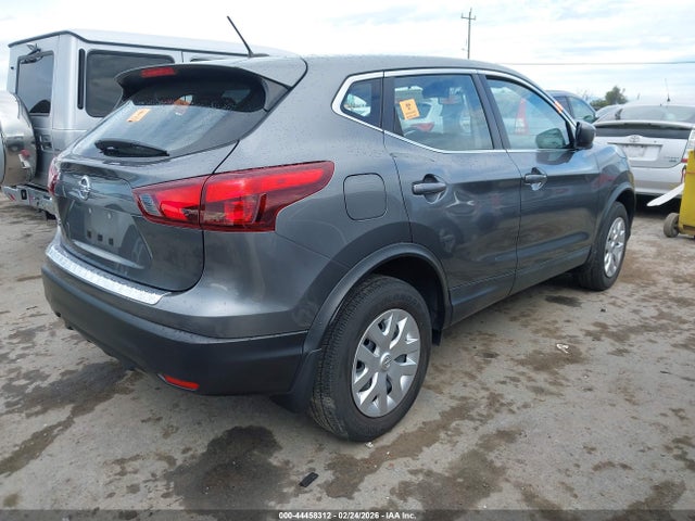 JN1BJ1CP0KW522098 Nissan Rogue Sport S