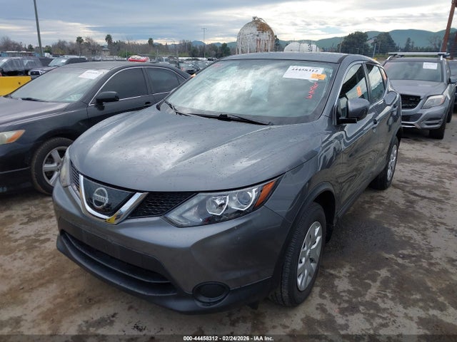 JN1BJ1CP0KW522098 Nissan Rogue Sport S