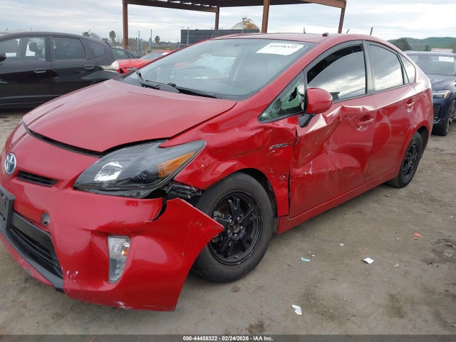 Toyota Prius Two 2014 JTDKN3DU6E1783514 Image 6