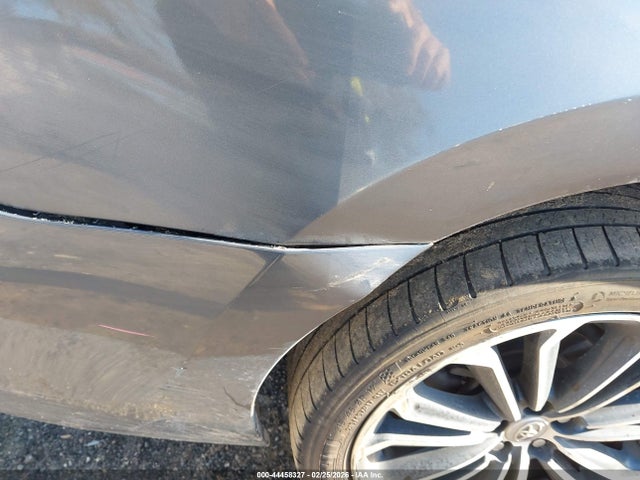 5YFBURHE9FP322412 Toyota Corolla S Plus