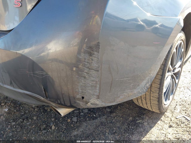 5YFBURHE9FP322412 Toyota Corolla S Plus