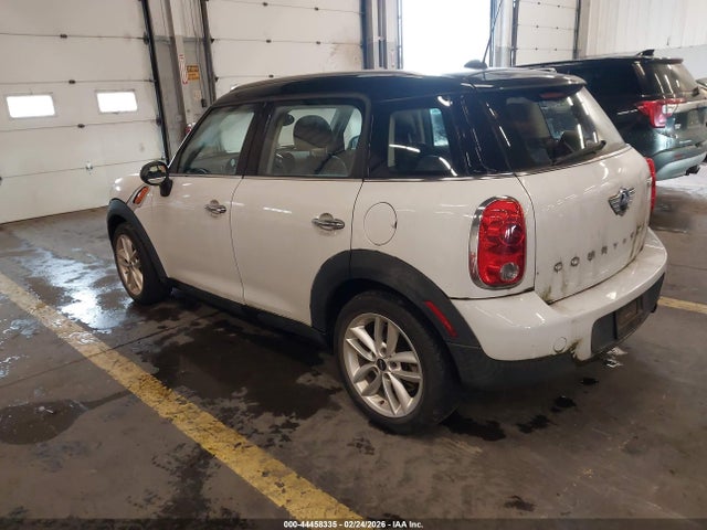 2013 MINI COUNTRYMAN WMWZB3C53DWM09314 Photo 2