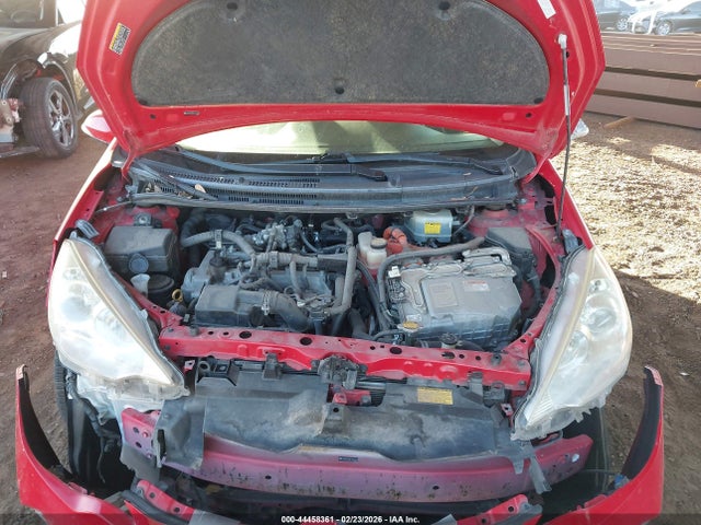 JTDKDTB38E1561618 Toyota Prius C Two
