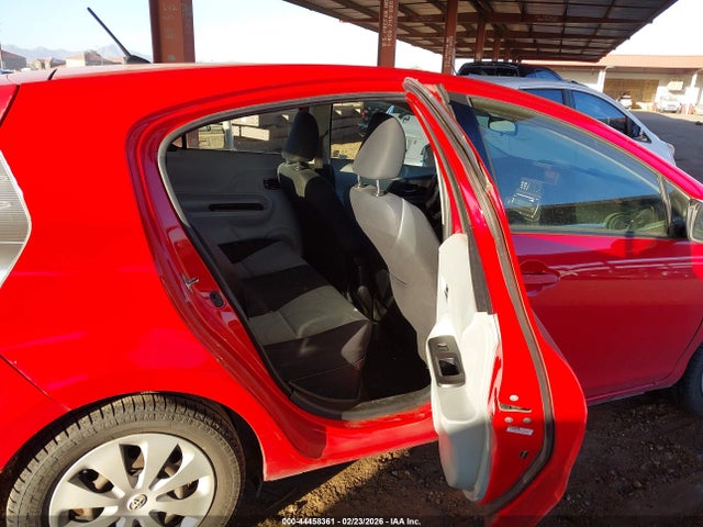 JTDKDTB38E1561618 Toyota Prius C Two