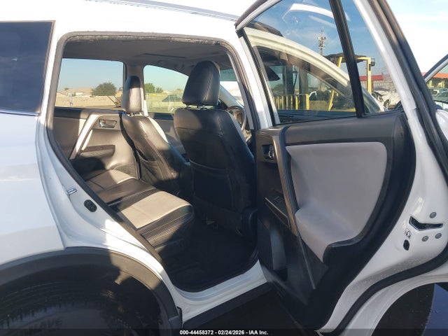 JTMWFREV0HJ101479 Toyota Rav4 Xle