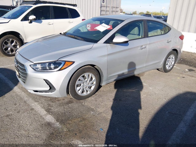5NPD74LF6JH270455 Hyundai ELANTRA SE
