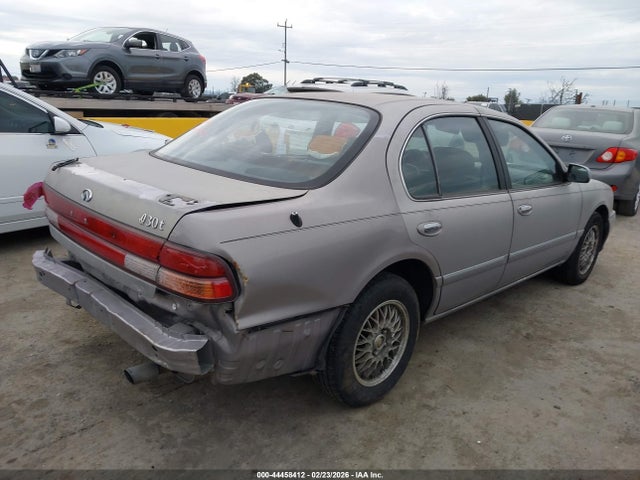 Продажа на аукционе авто 1996 Infiniti I30, vin: JNKCA21D2TT313656, номер лота: 44458412
