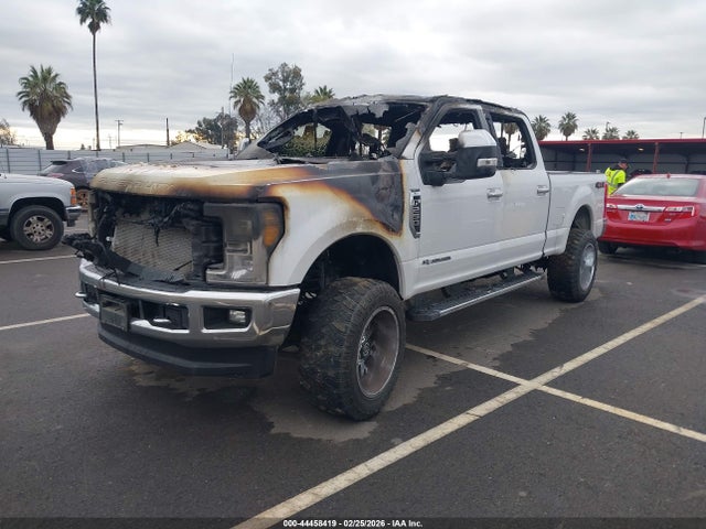 Ford F-250 Xlt 2017 1FT7W2BTXHEF49445 Image 2