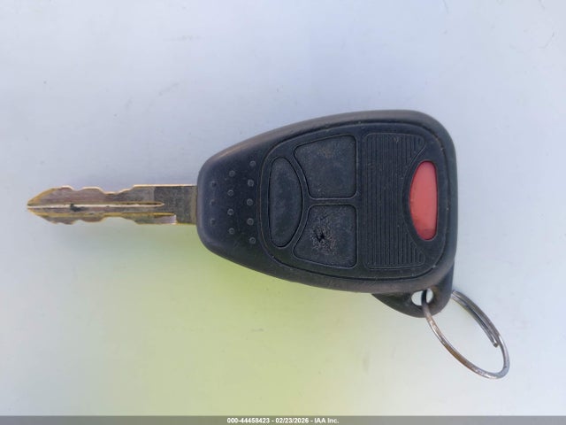 2005 Jeep Grand Cherokee Limited მანქანა იყიდება აუქციონზე, vin: 1J8HS58N25C677415, აუქციონის ნომერი: 44458423