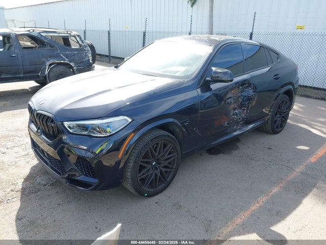 2021 BMW X6 M 5YMCY0C02M9E03149 Photo 1