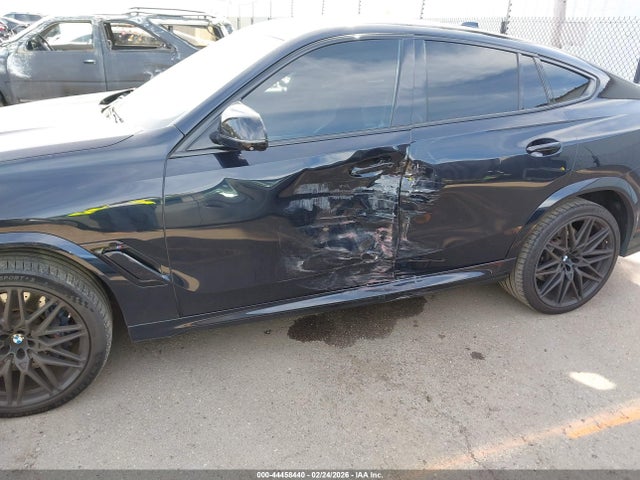2021 BMW X6 M 5YMCY0C02M9E03149 Photo 5