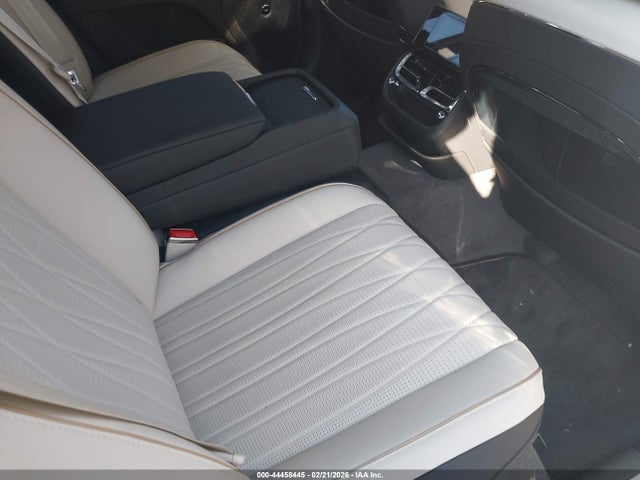 Bentley Flying Spur Mulliner V8 2022 SCBBG6ZG8NC003342 Image 19