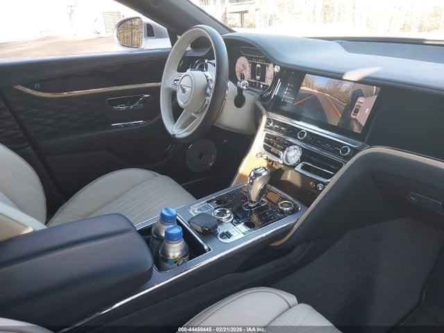 Bentley Flying Spur Mulliner V8 2022 SCBBG6ZG8NC003342 Image 21