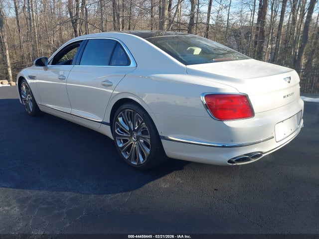 2022 BENTLEY FLYING SPUR SCBBG6ZG8NC003342 Photo 2