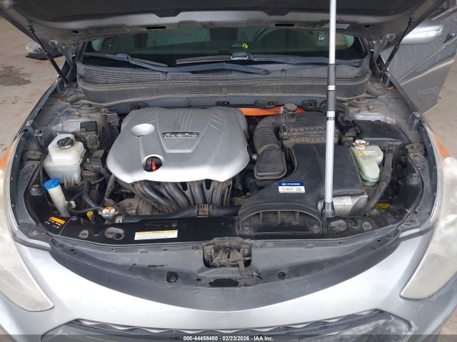 Hyundai SONATA HYBRID 2015 KMHEC4A43FA136045 Image 10
