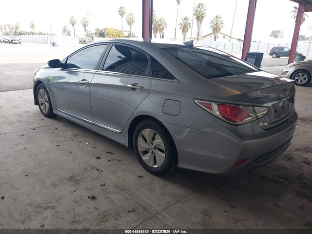 Hyundai SONATA HYBRID 2015 KMHEC4A43FA136045 Image 3