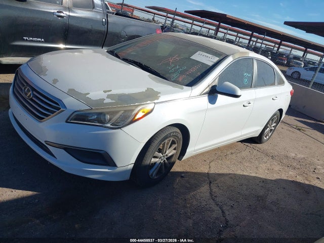 Hyundai SONATA SE 2016 5NPE24AF5GH363790 Image 2