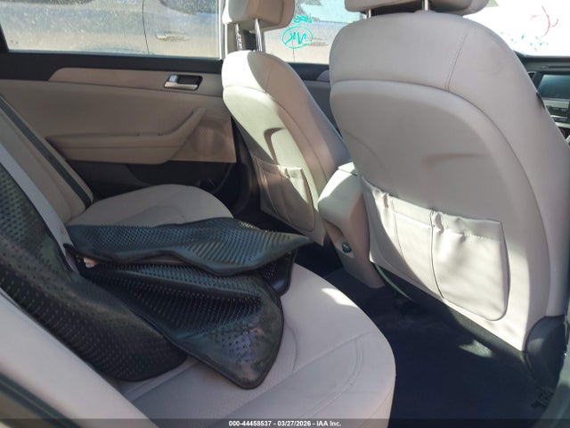 Hyundai SONATA SE 2016 5NPE24AF5GH363790 Image 8