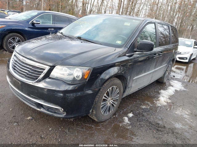Продаж на аукціоні авто 2014 Chrysler Town & Country S, vin: 2C4RC1HG0ER177974, номер лоту: 44458560