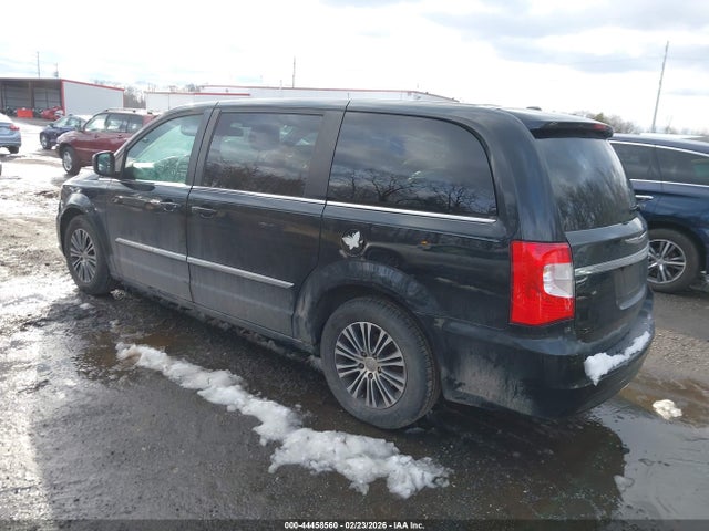 Продаж на аукціоні авто 2014 Chrysler Town & Country S, vin: 2C4RC1HG0ER177974, номер лоту: 44458560