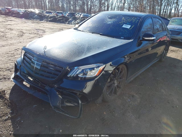 2018 Mercedes-benz Amg S 63 4matic მანქანა იყიდება აუქციონზე, vin: WDDUG8JB8JA376958, აუქციონის ნომერი: 44458575