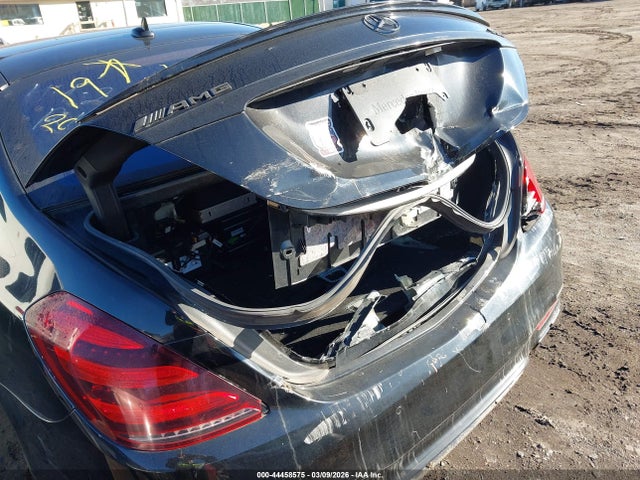 2018 Mercedes-benz Amg S 63 4matic მანქანა იყიდება აუქციონზე, vin: WDDUG8JB8JA376958, აუქციონის ნომერი: 44458575
